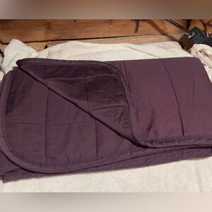 Air New Zealand business class blankets